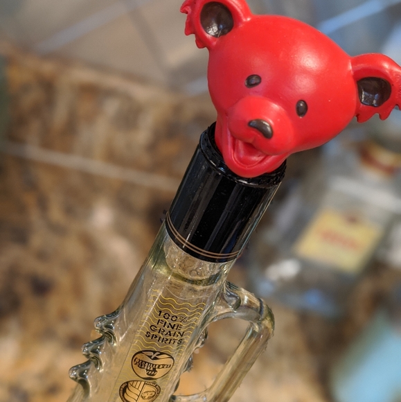 Grateful Dead Red Bear Bottle Stopper - Picture 2 of 3